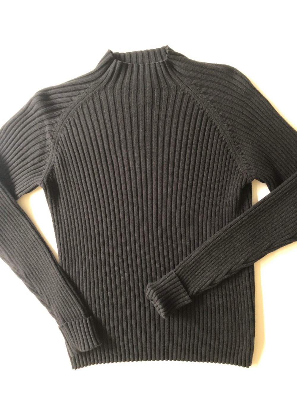 NWOT Ribbed Mock Turtleneck Sweater Black